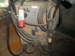 13#5325 Sega a nastro Pedrazzoli e fresa Ucimu