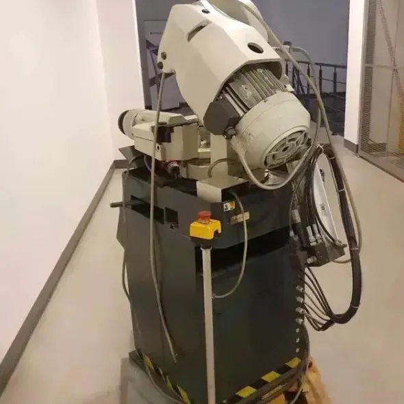 Sega circolare per metalli semiautomatica METALLKRAFT