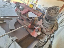 23#8413 Segatrice a nastro semiautomatica