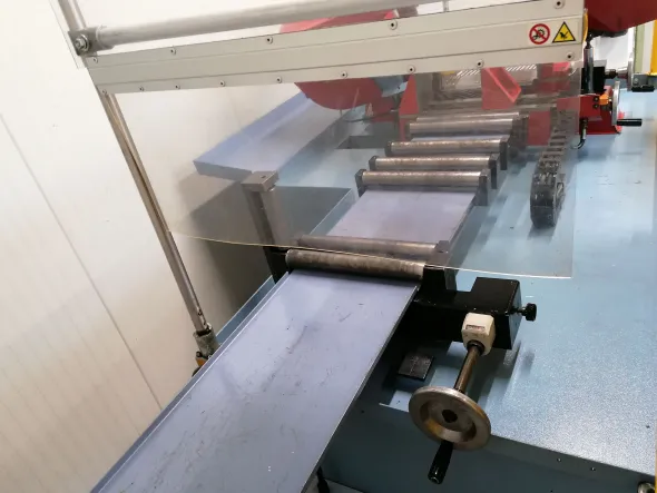 Segatrice automatica BIanco MOD 370A