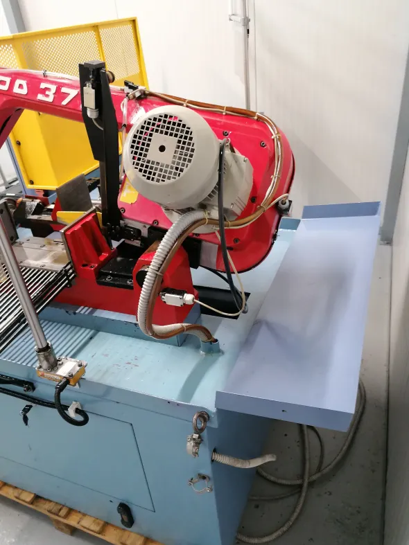 Segatrice automatica BIanco MOD 370A