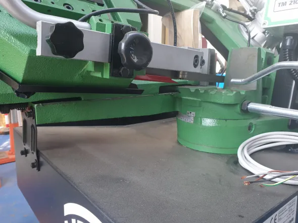 SEGHETTO A NASTRO NEBES MODELLO TM210