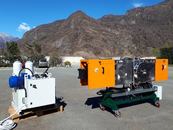 SEMI-AUTOMATIC SCREENCHANGERS Ø 30-400 mm.