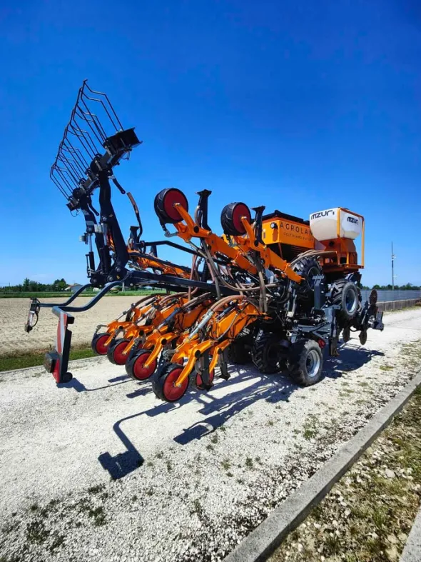 Seminatrice MZURI PRO-TIL SELECT 4T