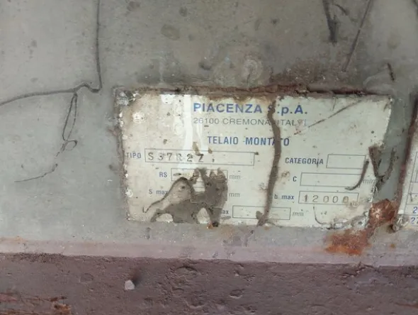 16#8219 Semirimorchio Piacenza S37R23