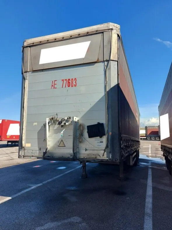 9#8301 Semirimorchio Schmitz Cargobull