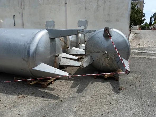 Serbatoi acciaio AISI 304 verticali 6000 lt