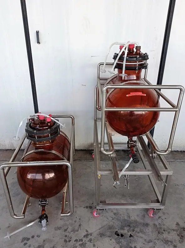 SERBATOIO IN VETRO CARRELLATO 100LT COD. MF-PR-SER-217