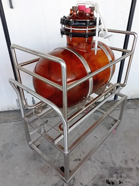 SERBATOIO IN VETRO CARRELLATO 100LT COD. MF-PR-SER-217