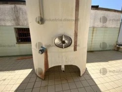 26#9550 Silos in vetroresina per aceto