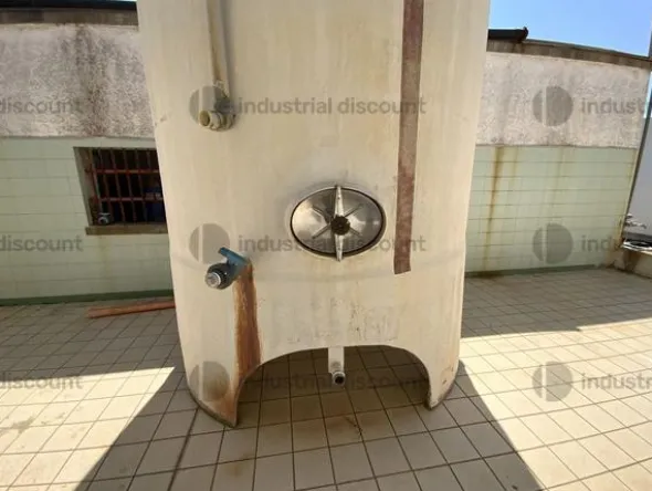 26#9550 Silos in vetroresina per aceto
