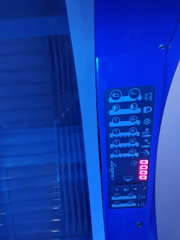 SOLARIUM PROFESSIONALE PER CENTRO ESTETICO