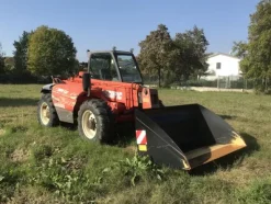 9#3599 Sollevatore telescopico Manitou Mvt 935 T
