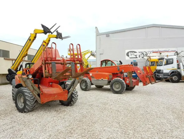 1#3831 Sollevatore telescopico Terex Telelift 3512 matricola 16256