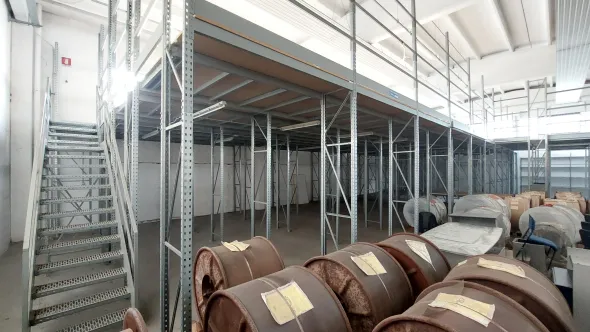 Soppalco industriale