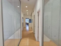 #25097 Spazioso ufficio arredato in posizione strategica