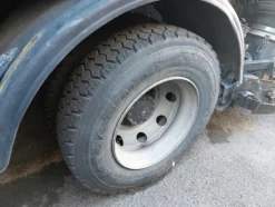 28#7528 Spazzatrice Iveco