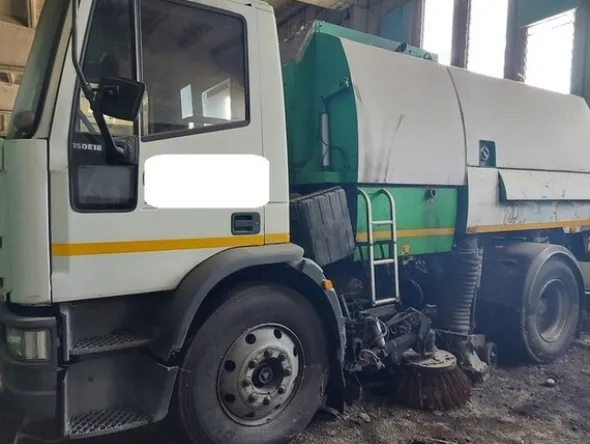 6#6803 Spazzatrice Iveco Eurocargo FaridJohnson 6000