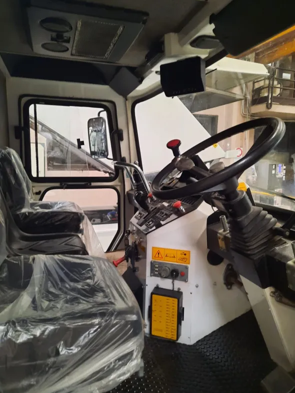 Spazzatrice meccanica Sicas 4000 MA4M1 per asfalti