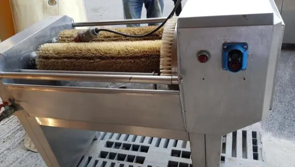 46#4068 Spazzolatrice per prosciutti
