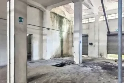 #2537366 Stabilimento con pertinenze da ristrutturare