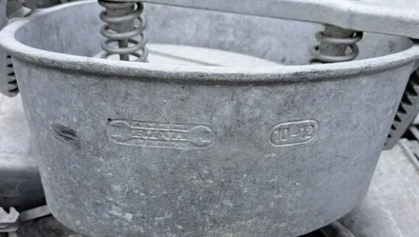 63#8391 10 stampi prosciutti