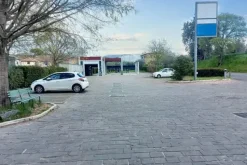 #20711 Stazione di servizio rifornimento carburanti