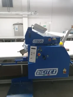 Stenditore Digitex, utile 220 cm