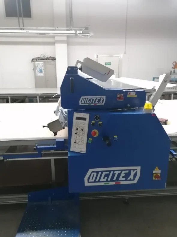 Stenditore Digitex, utile 220 cm
