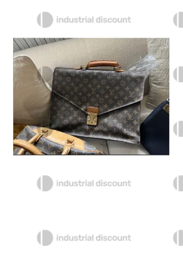 107#8837 Stock borse e cinture vari brand
