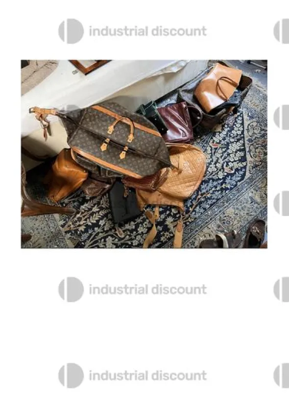 107#8837 Stock borse e cinture vari brand