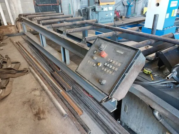 2#72670 Stock di attrezzature dismesse e materiale ferroso