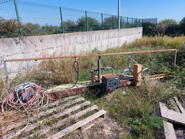 2#72670 Stock di attrezzature dismesse e materiale ferroso