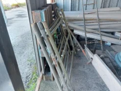 2#72670 Stock di attrezzature dismesse e materiale ferroso