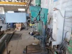 2#72670 Stock di attrezzature dismesse e materiale ferroso