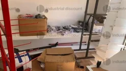 6#9277 Stock di ciabatte infradito e arredi per negozio