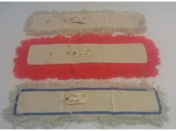 Stock prodotti e attrezzature per la pulizia
