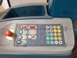 2#8798 Strumenti per imballaggio robopack e transpallet