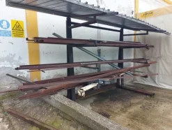 1#7872 Strutture ferrose e ricambi per tritarifiuti