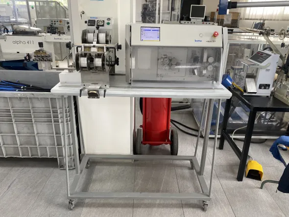 Taglia spela Komax k 321