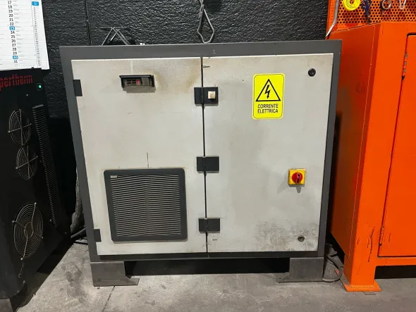 TAGLIO PLASMA HPM GENERATORE HYPERTHERM 130HD ANNO 2007