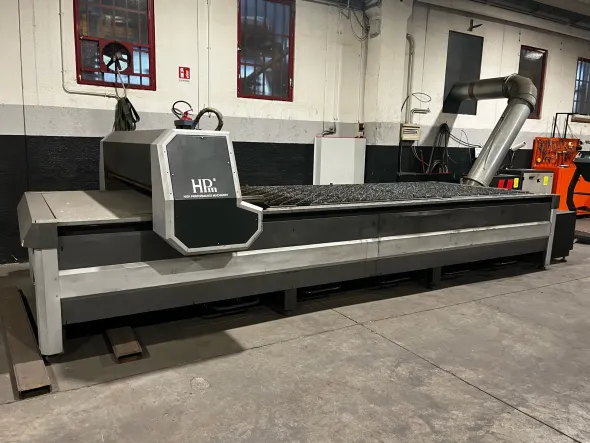 TAGLIO PLASMA HPM GENERATORE HYPERTHERM 130HD ANNO 2007