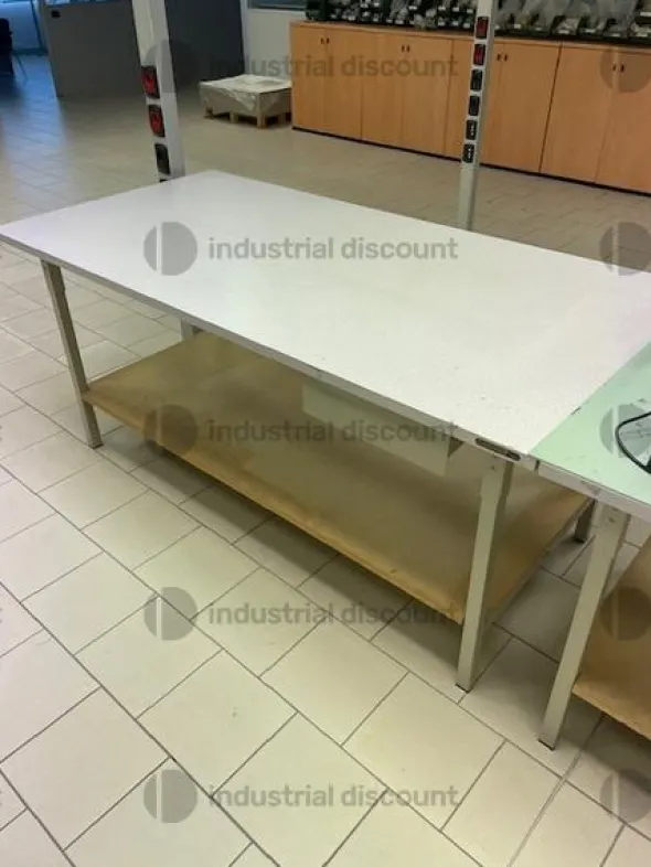 7#9553 Tavolo da lavoro Cordini