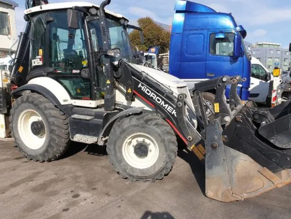 1#4180 Terna Hidromek Supra 102 B