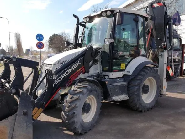 1#4180 Terna Hidromek Supra 102 B
