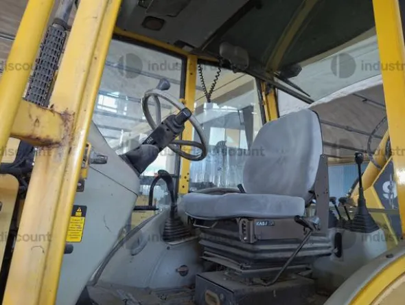1#10019 Terna Komatsu
