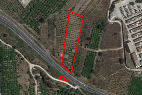 #11141 Terreni agricoli di 13.171 mq con fabbricati rurali