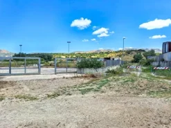 #2536075 Terreno di 6.268 mq