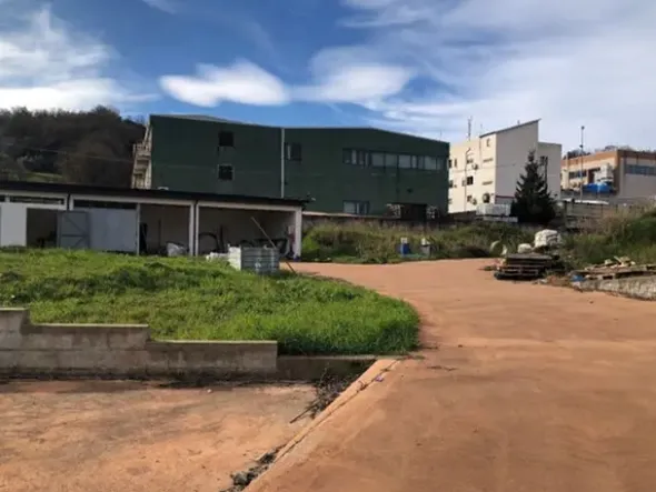 #24136 Terreno di 1.762 mq con fabbricato