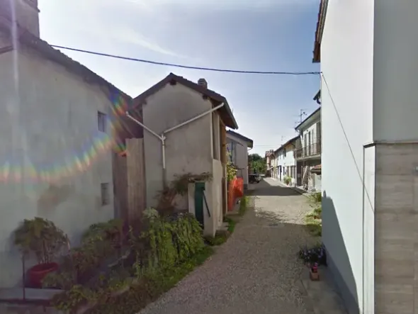 #6925 Terreno edificabile di 49 mq con rudere